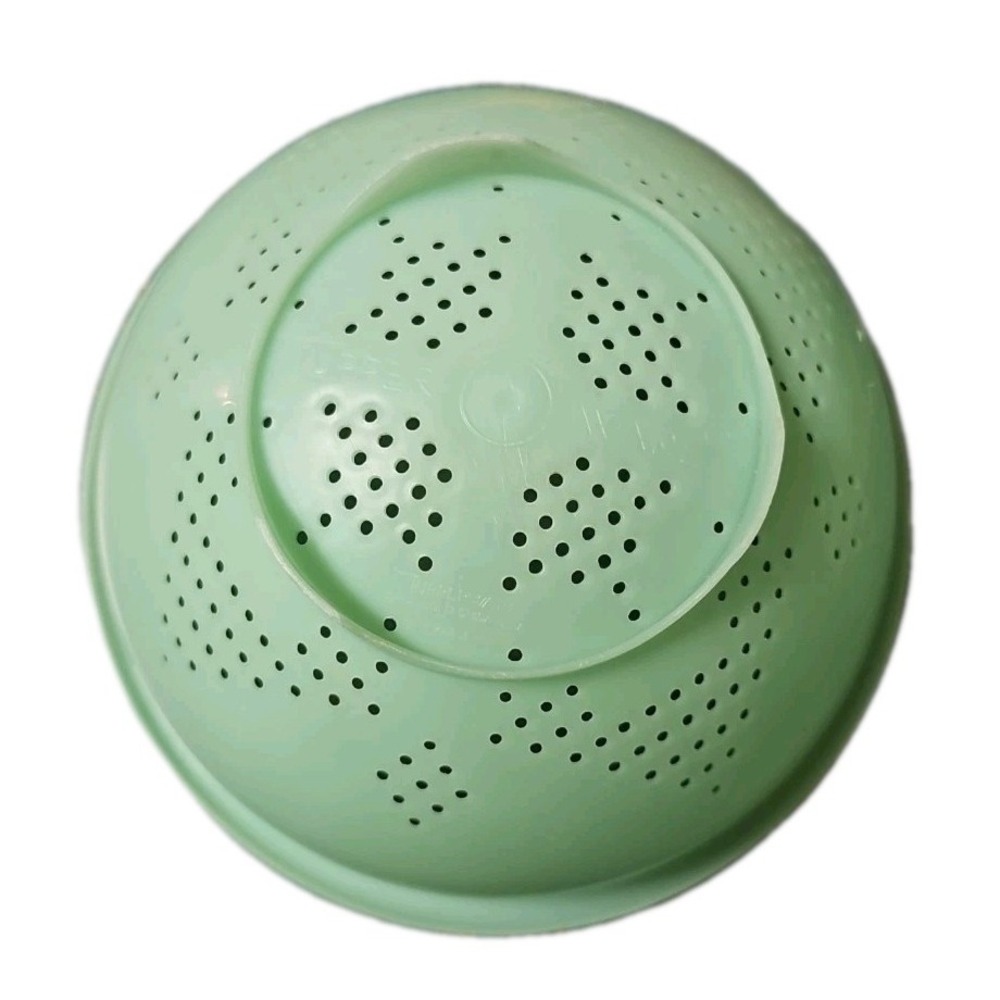 Vintage Tupperware #339 -3 Jadeite Light Green Footed Colander Strainer USA